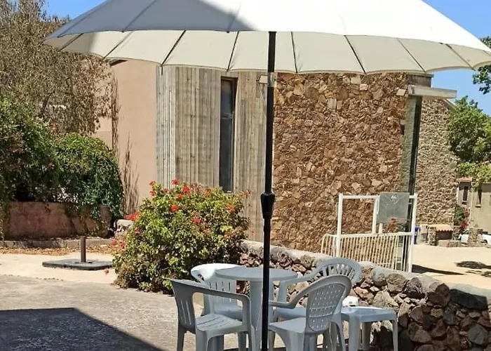 1 à 4 Personnes, Balcon Vue Appartement